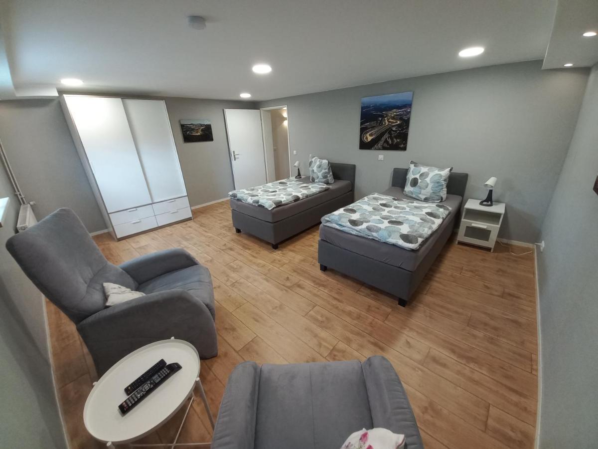 Ferienwohnung Bela, Naehe Nuerburgring Luxem Exterior foto